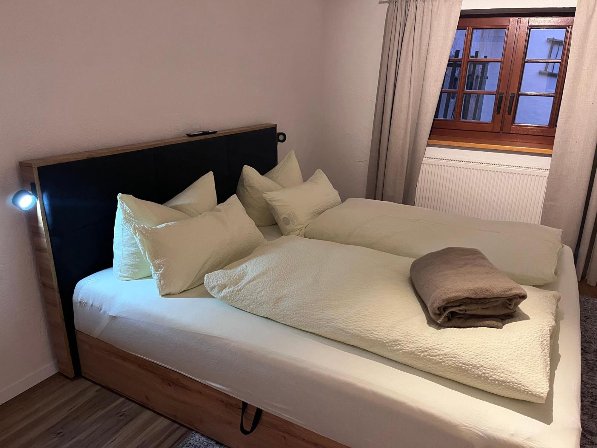 Landdomizil Zeissig Apartment Hoyerswerda Ngoại thất bức ảnh